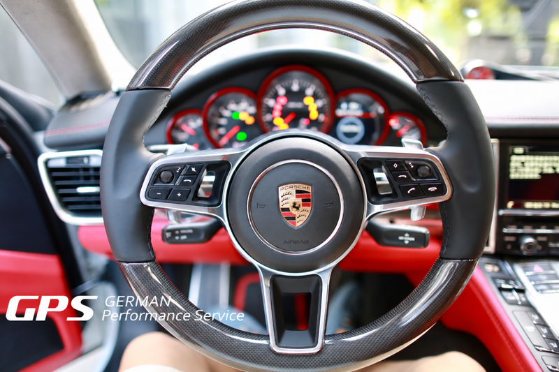 Panamera 970 with a 971-style multifunction steering wheel without a drive-mode selector